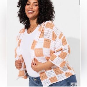 Torrid Brown and White Boxy 3/4 Sleeve T-Shirt